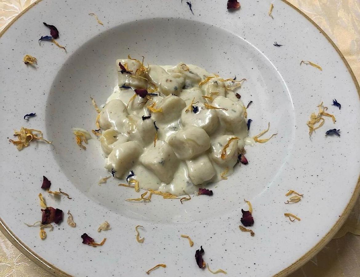 Albergo Ristorante Sole Mezzoldo ภายนอก รูปภาพ