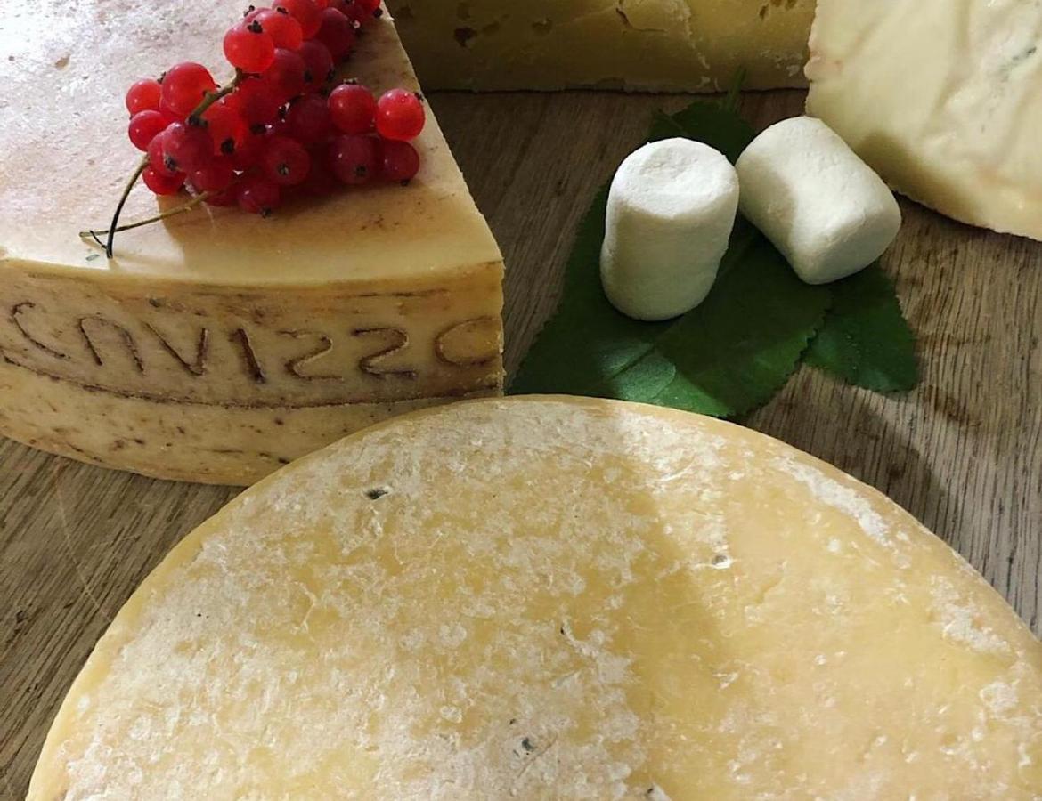 Albergo Ristorante Sole Mezzoldo ภายนอก รูปภาพ