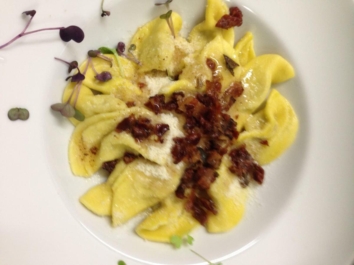 Albergo Ristorante Sole Mezzoldo ภายนอก รูปภาพ